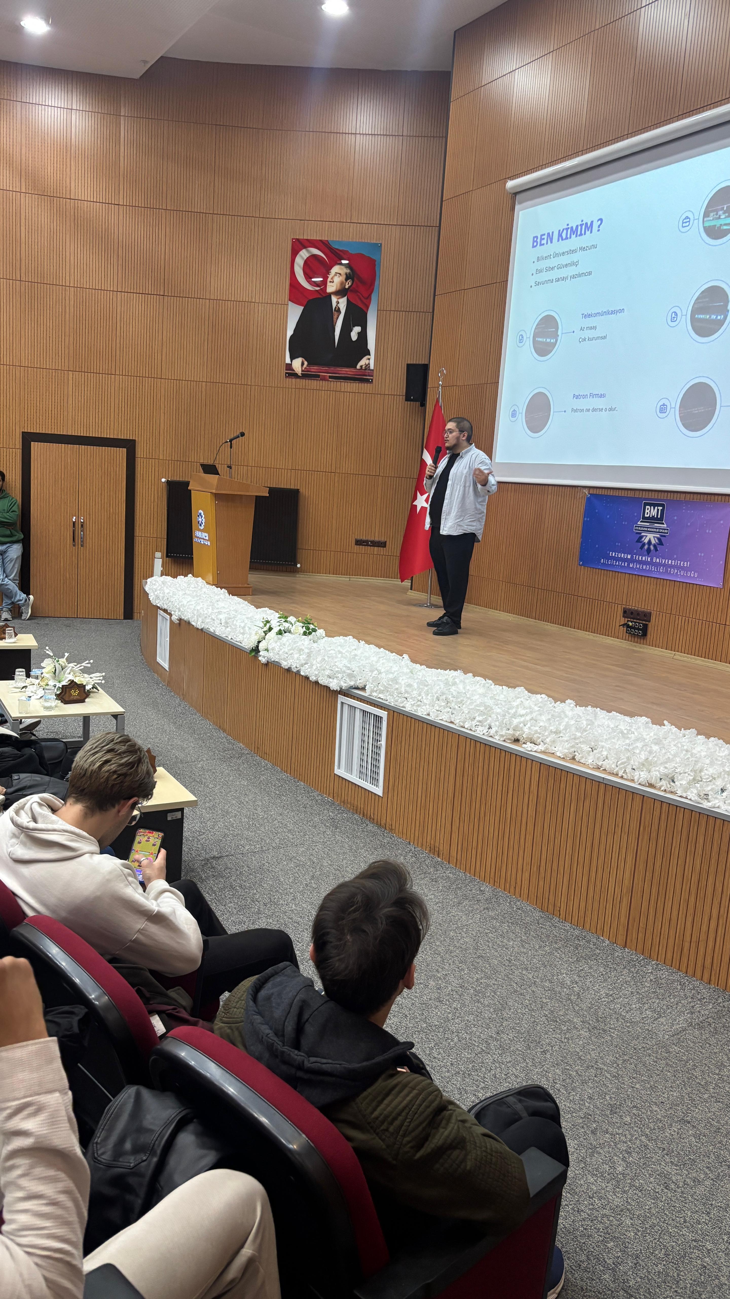 Yazılım Adam Seminer